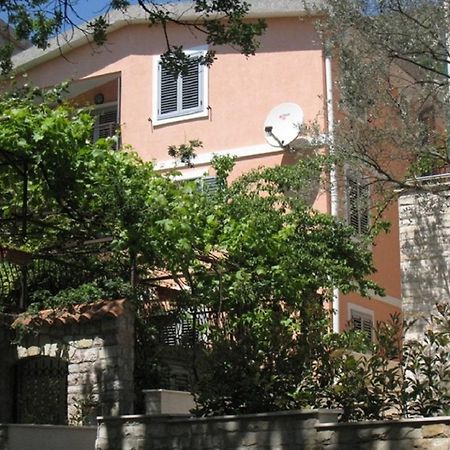 Apartment Stana Petrovac Екстериор снимка