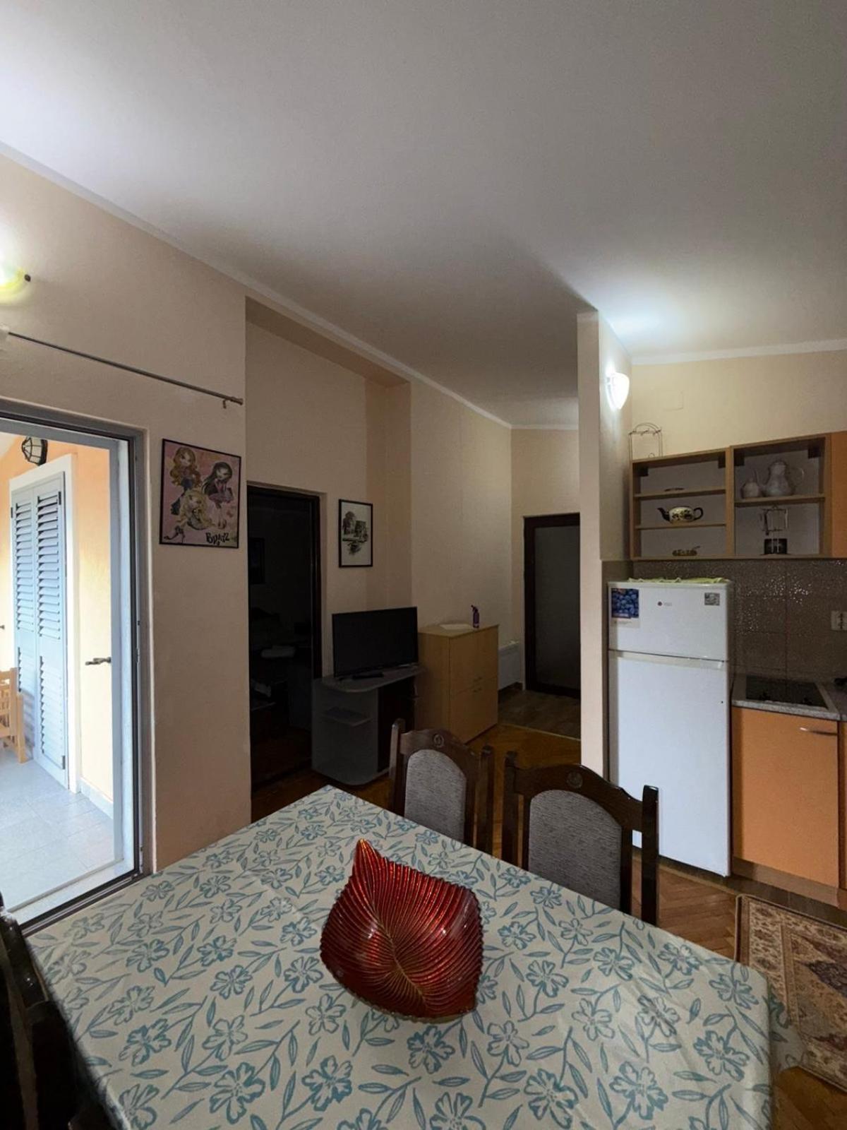 Apartment Stana Petrovac Екстериор снимка
